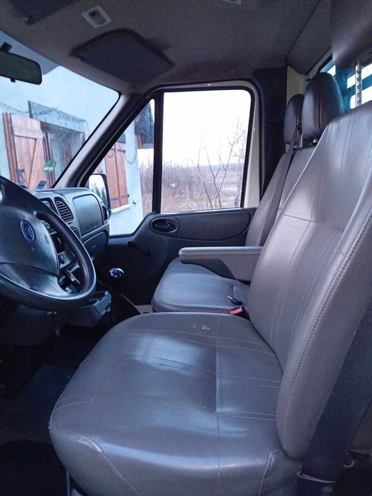 Vând Ford transit 2006