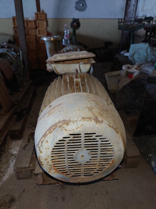 Центробежни помпи 3 бр за ВИИ