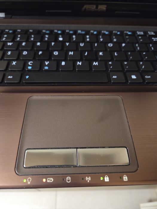 Laptop Asus K53S,i5,Nvidia 610M. Defect,stricat,piese,placa,display.