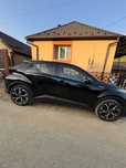 …Toyota chr 2021