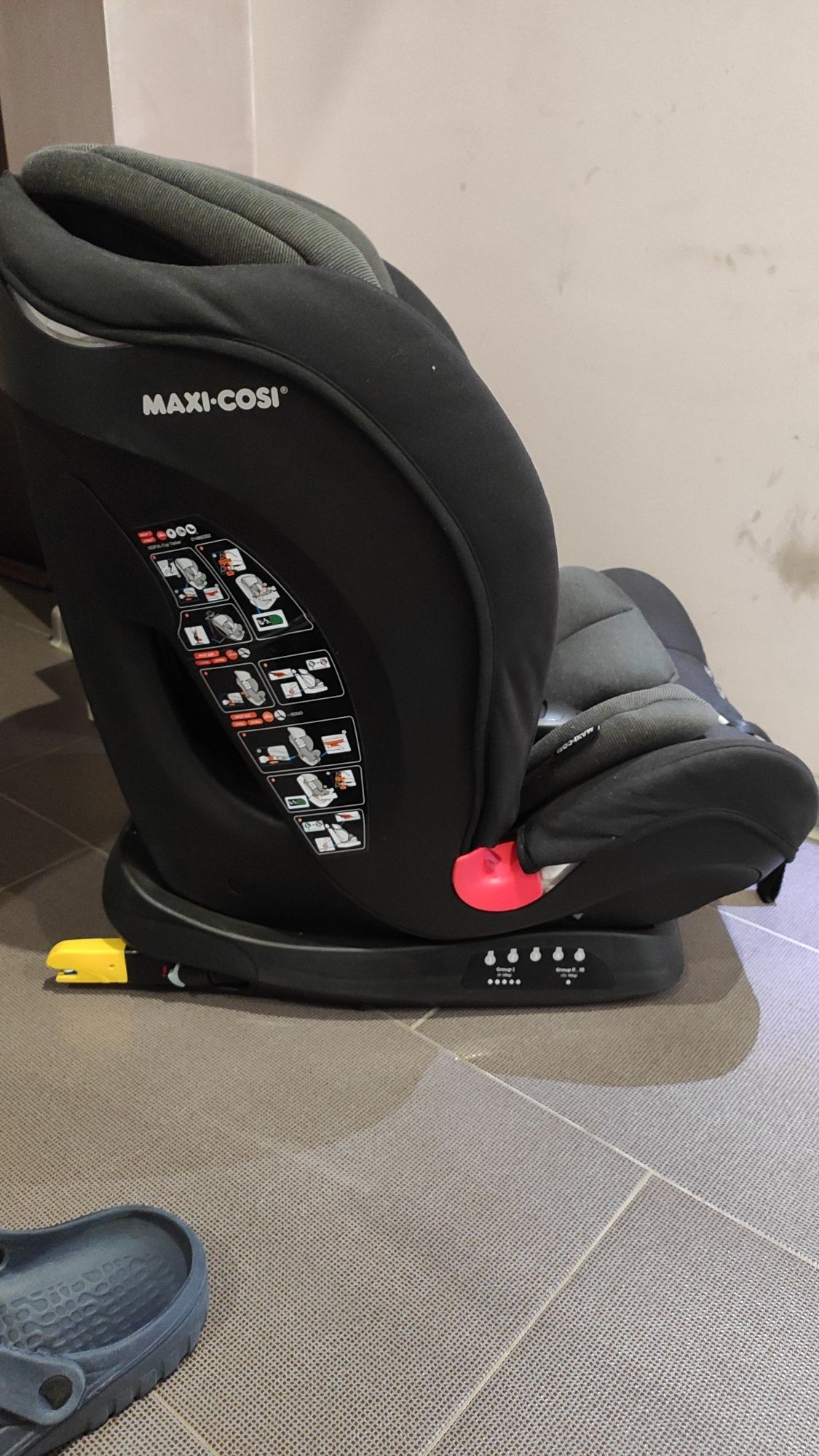 Столче за кола Maxi-Cosi - Titan, 9-36 kg, с IsoFix, Basic Black