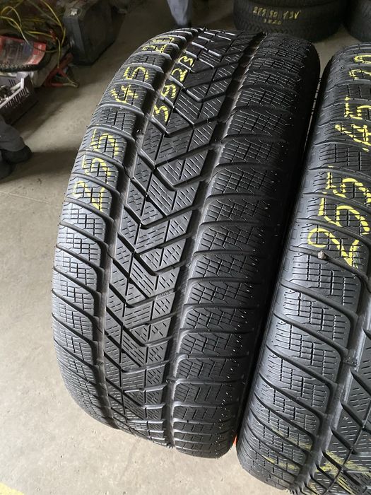 Anvelope iarna 255/45/20 Pirelli Sottozero 3 255 45 20 R20
