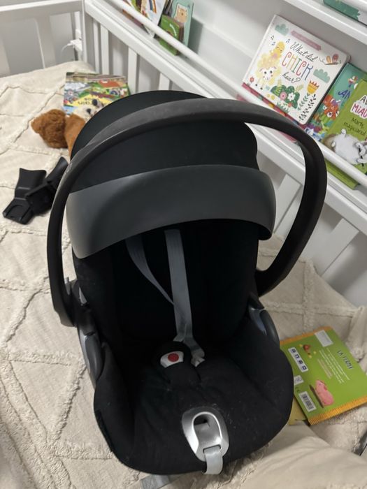 Scoica auto Cybex Cloud Z i-Size cu adaptoare