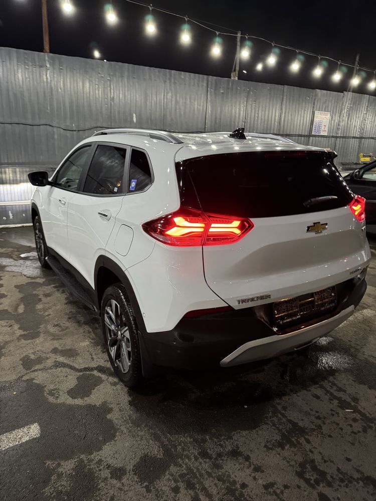 Tracker 2 Premier