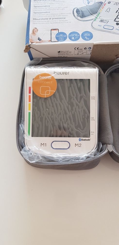 Апарат за измерване на кръвно налягане Beurer BM77, Bluetooth,