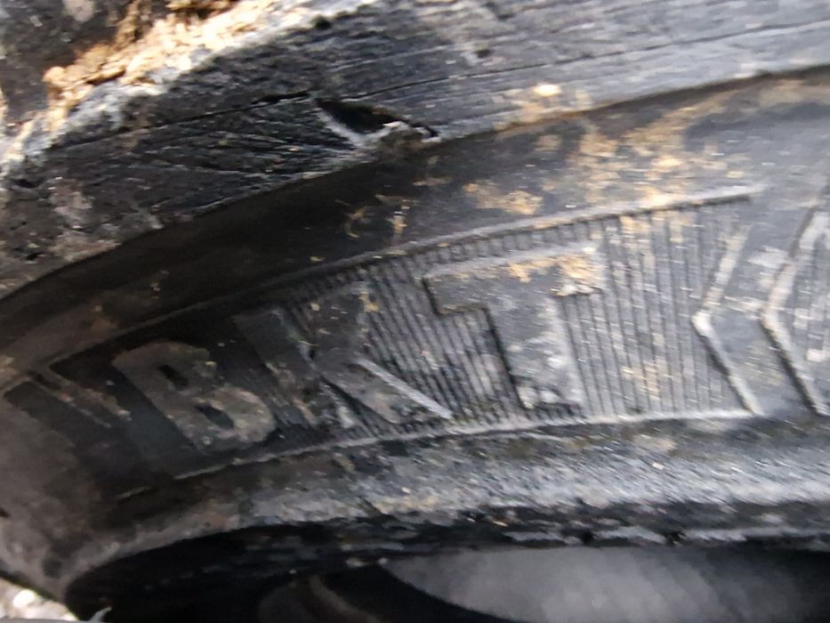 Cauciucuri Bobcat 31×15.5-15 marca BKT