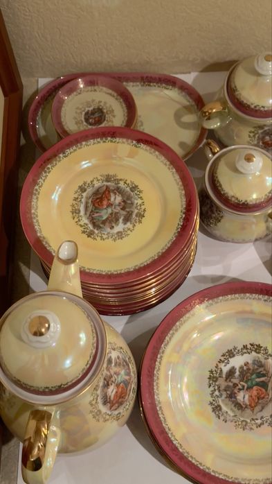 Фарфоровый сервиз «Мадонна» Fortuna Eisenberg (ГДР);