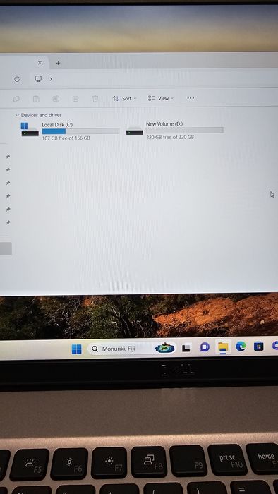 Laptop Dell Precision 3560 i.7 1185G7 32 GB RAMI