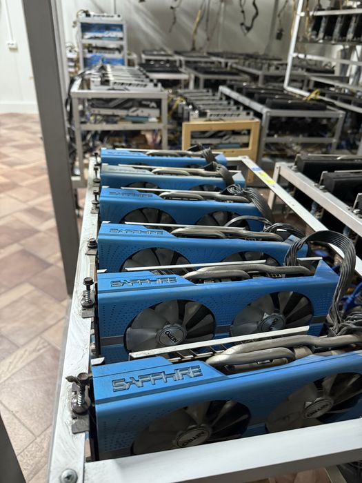 Vand rig/riguri minat cu 6-12 placi SAPPHIRE RADEON RX 580 8gb