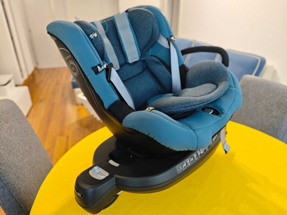 Столче за кола EASYGO ROTARIO 360 градуса-синьо