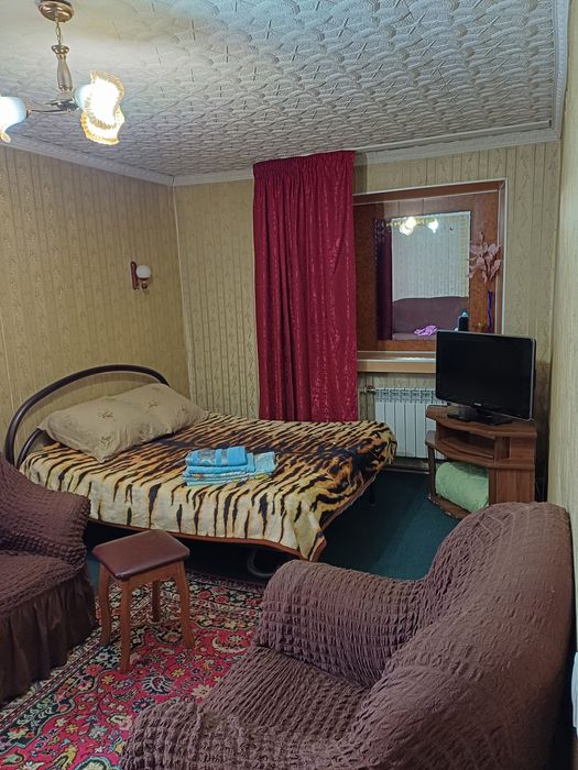 Посуточно 1 комнатная квартира в районе вокзала