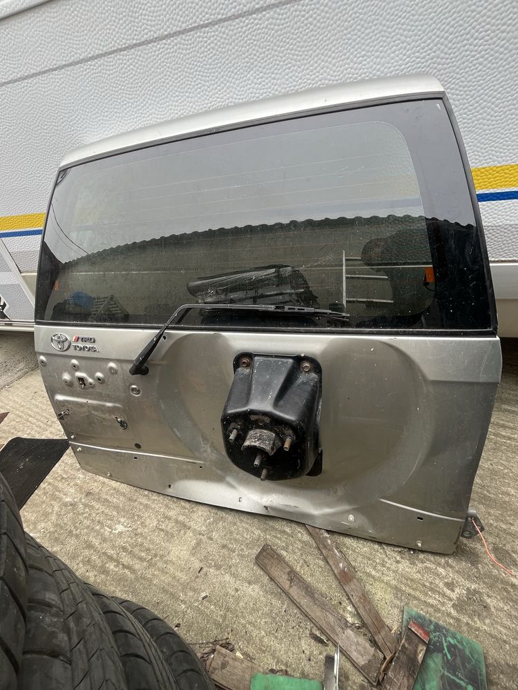 Части toyota land cruiser 100 къса база