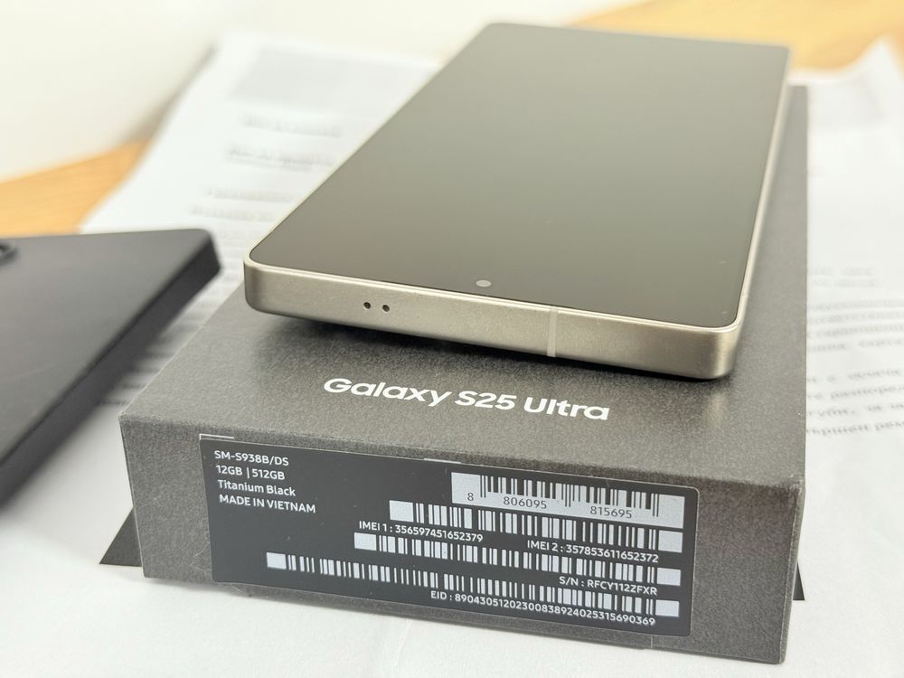 Samsung Galaxy S25 Ultra 512GB 52 зареждания!!!