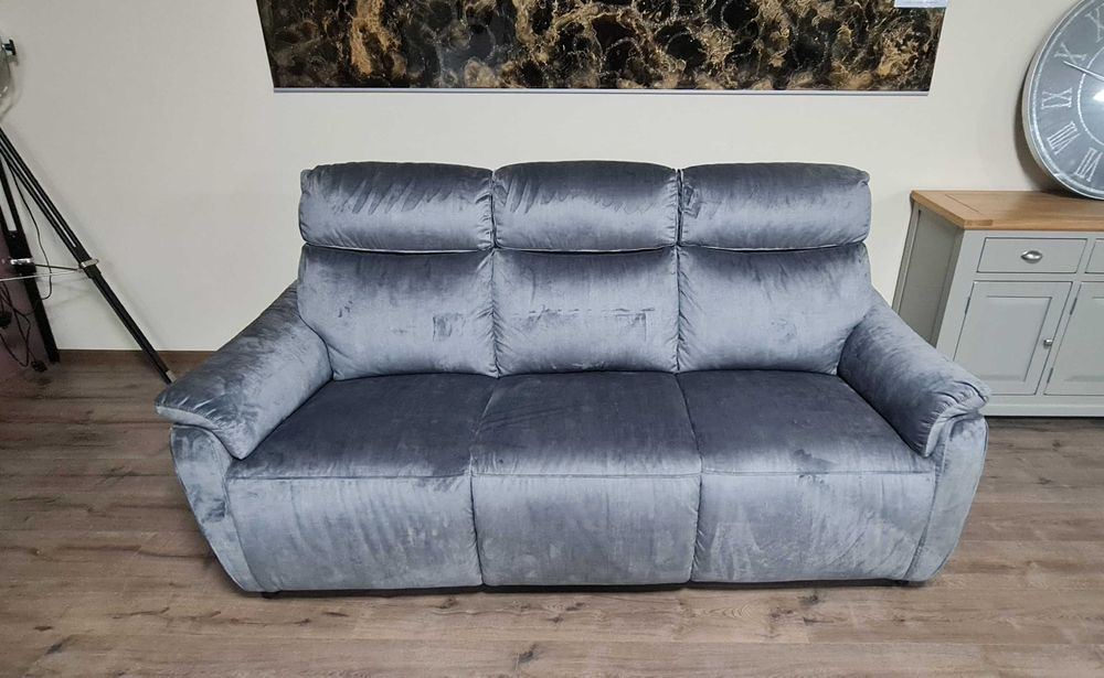 Сив диван тройка от плат плюш