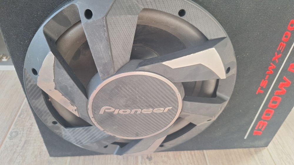 Pioneer TS-WX300A- бас каса