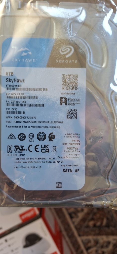 SISTEM VIDEO DAHUA PoE
13xCamere video 2mP 2,8mm+suporti montaj
1xNV