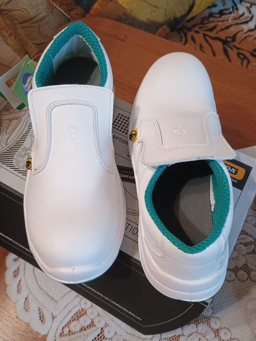 Предпазни професионални обувки