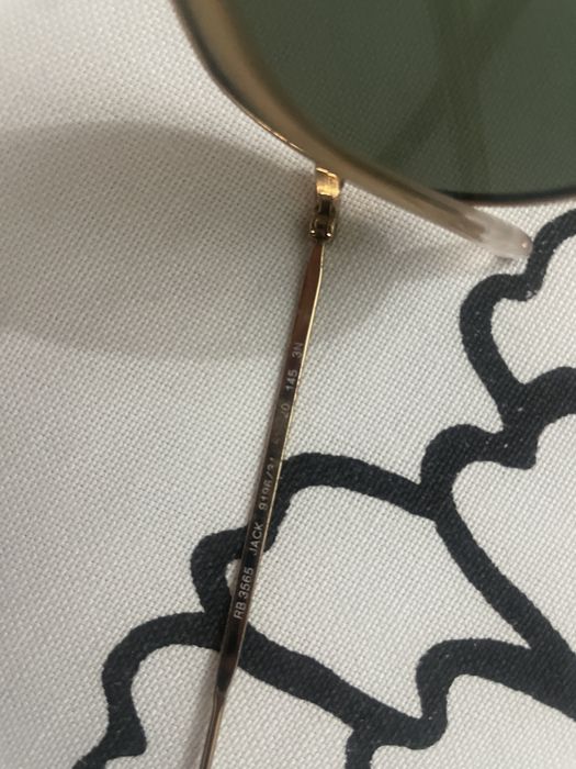 Vand ochelari de soare ray-ban originali din sticla