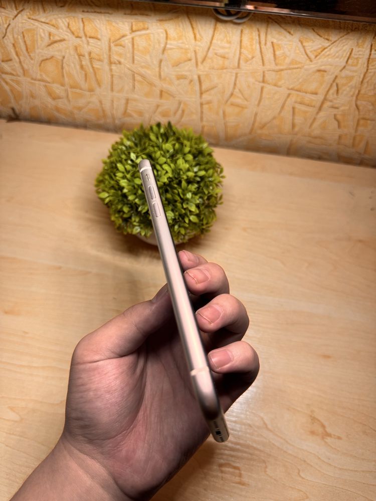 iPhone 11 128GB в отличном состоянии!