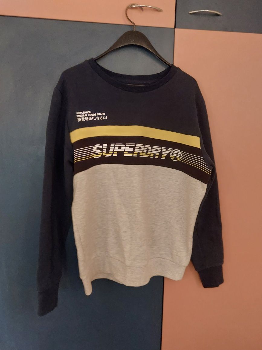 Ватирана блуза Superdry