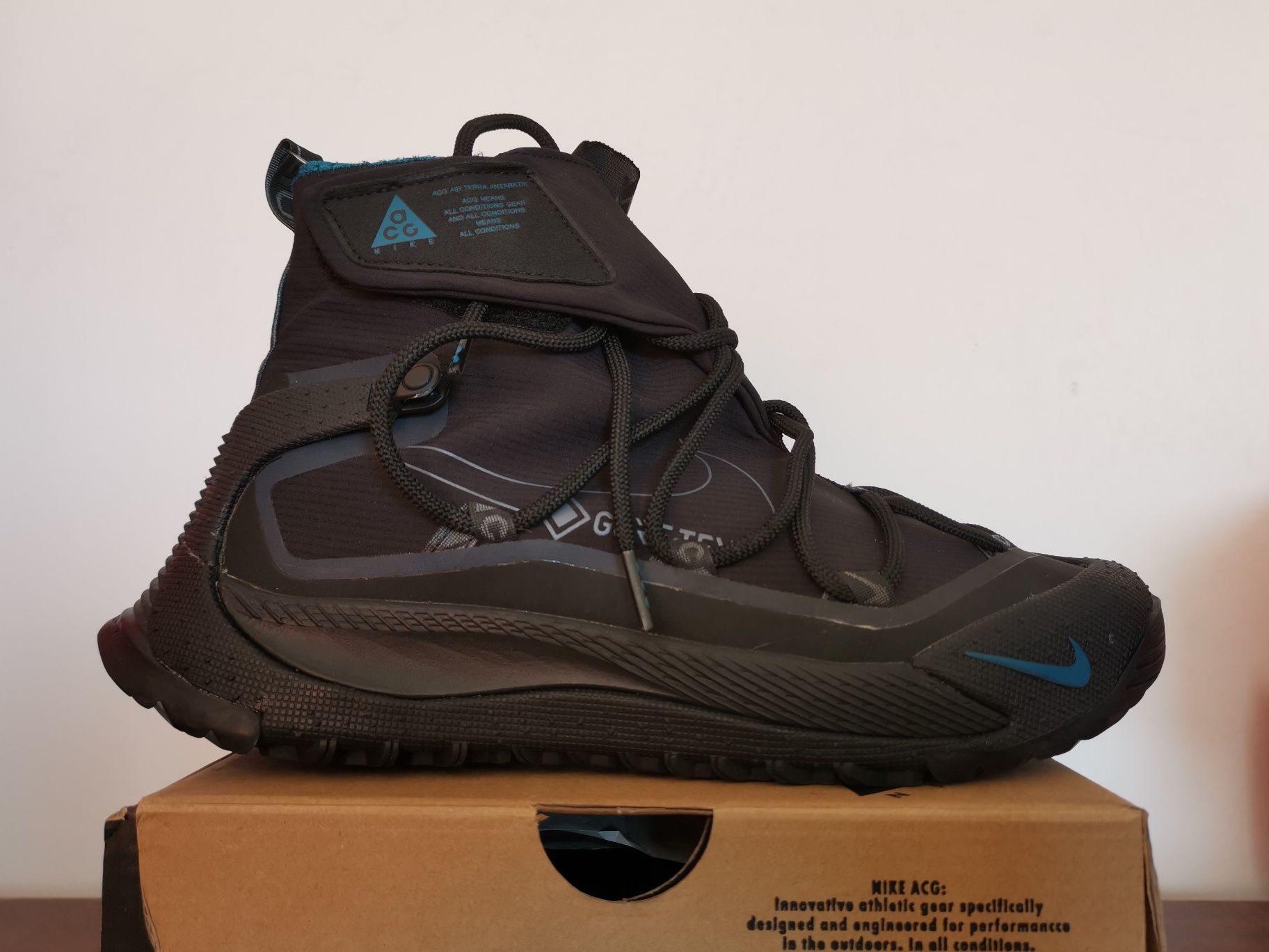 Nike ACG Terra Antarctic