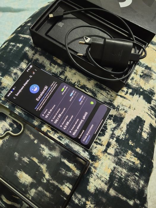 Samsung s22 ultra 12 RAM 256 GB