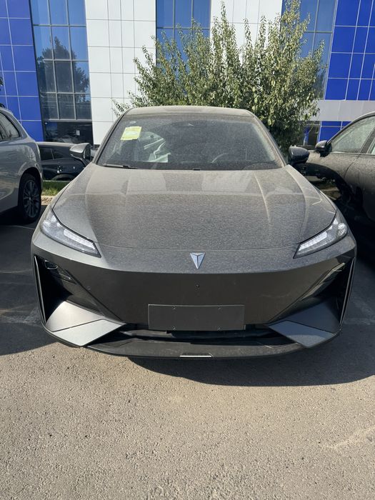 Deepal S07 Hybrid 2025