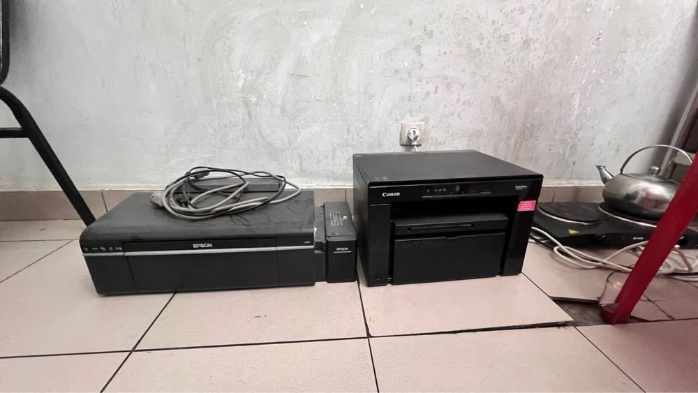 Printer Canon MF3010 EPSON L805