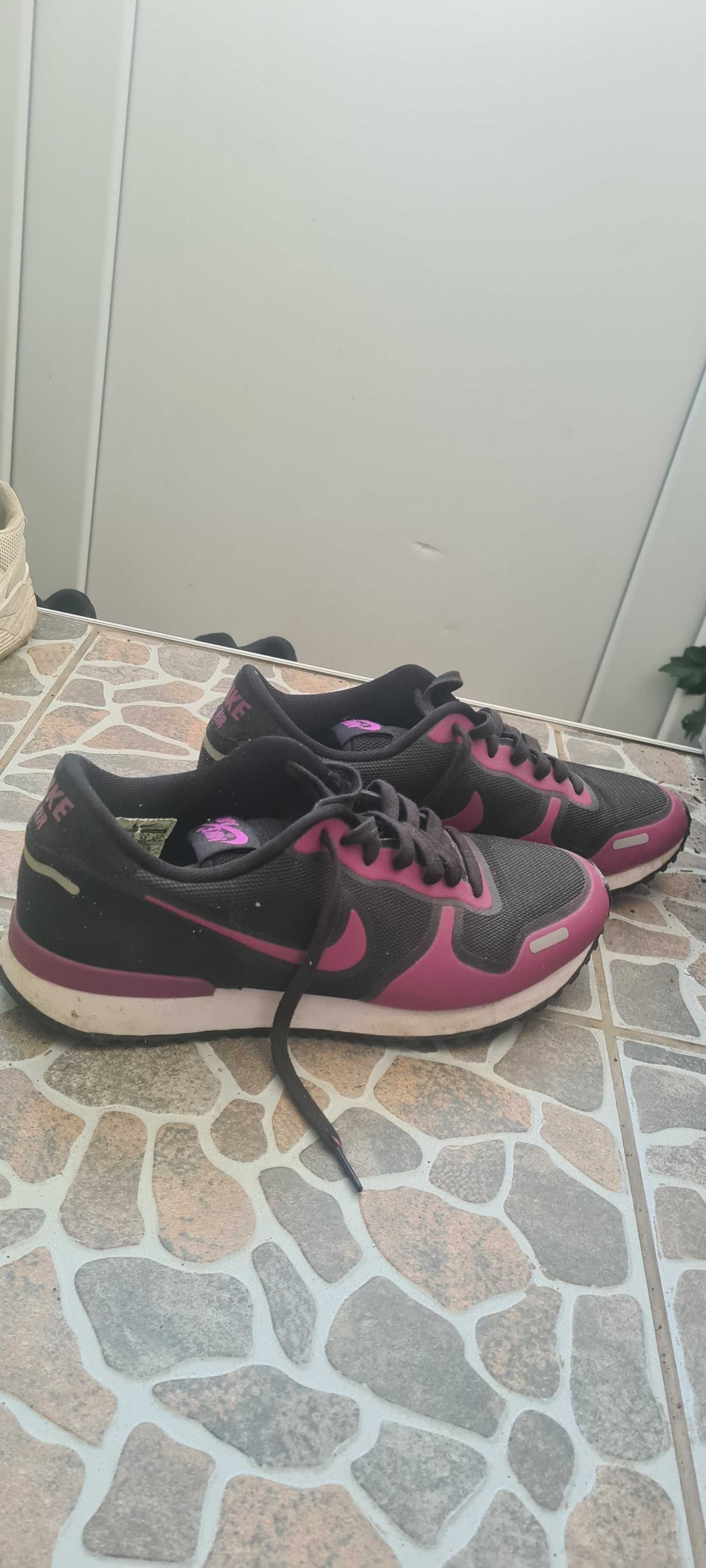 Nike Air Vortex Fuse, vintage 43 номер лилави