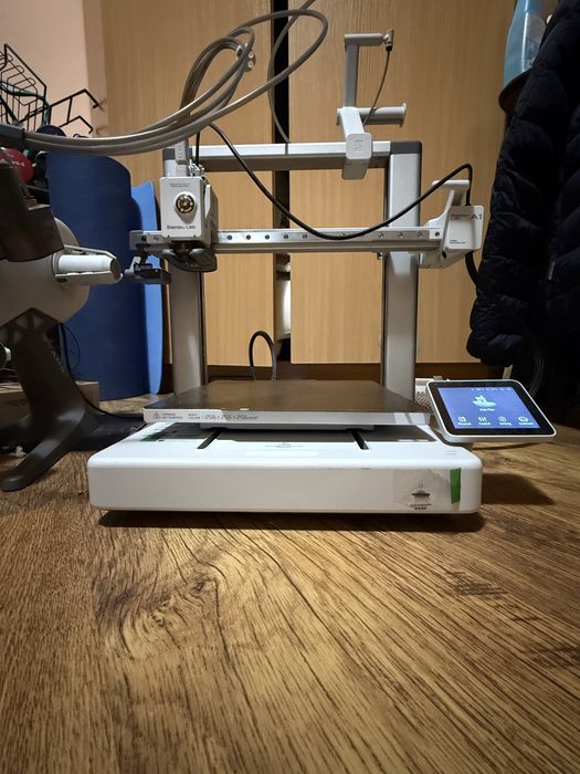 3d принтер bambu lab A1