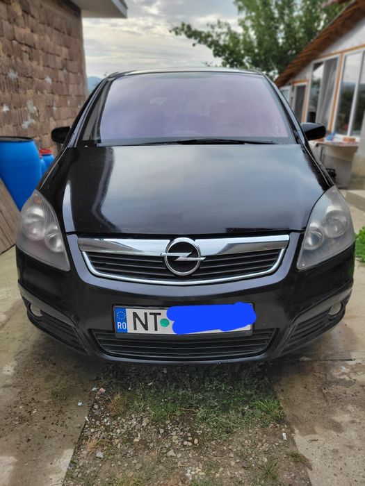 Opel Zafira B 2006