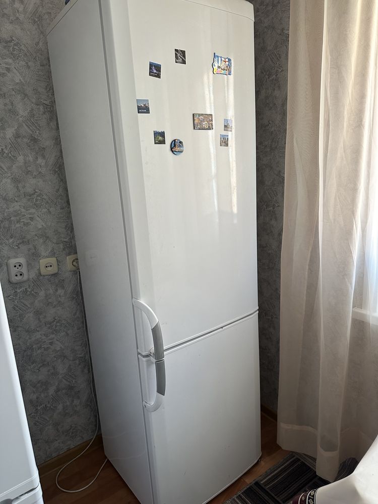 Продам холодильник бу