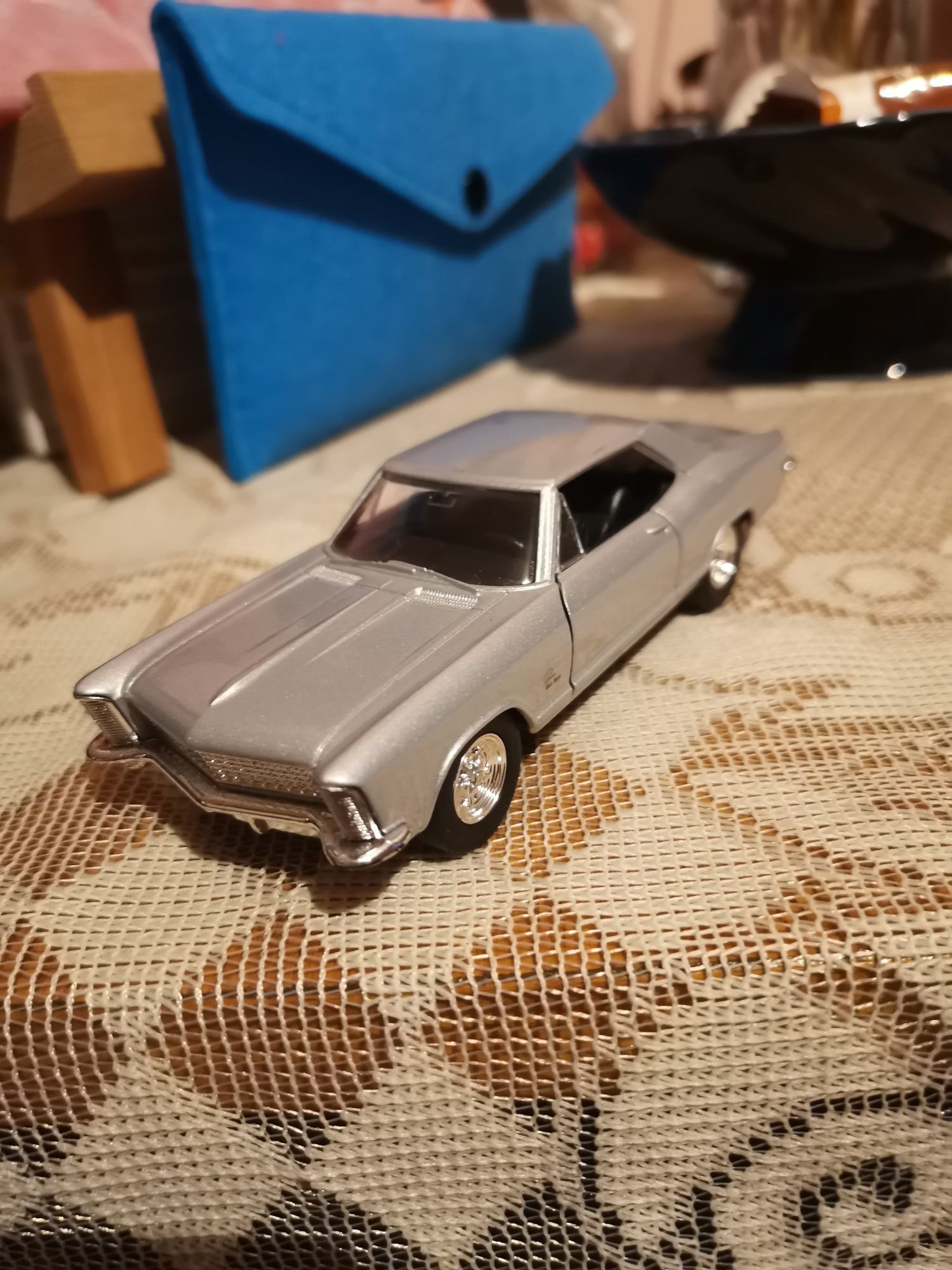 Macheta Cadillac 1 43