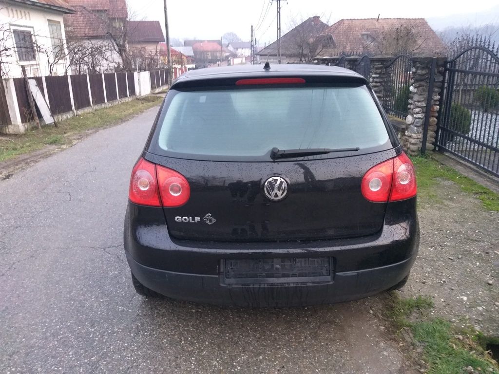 Vw golf 5 ,climatronic ,motor 1.4l benzină