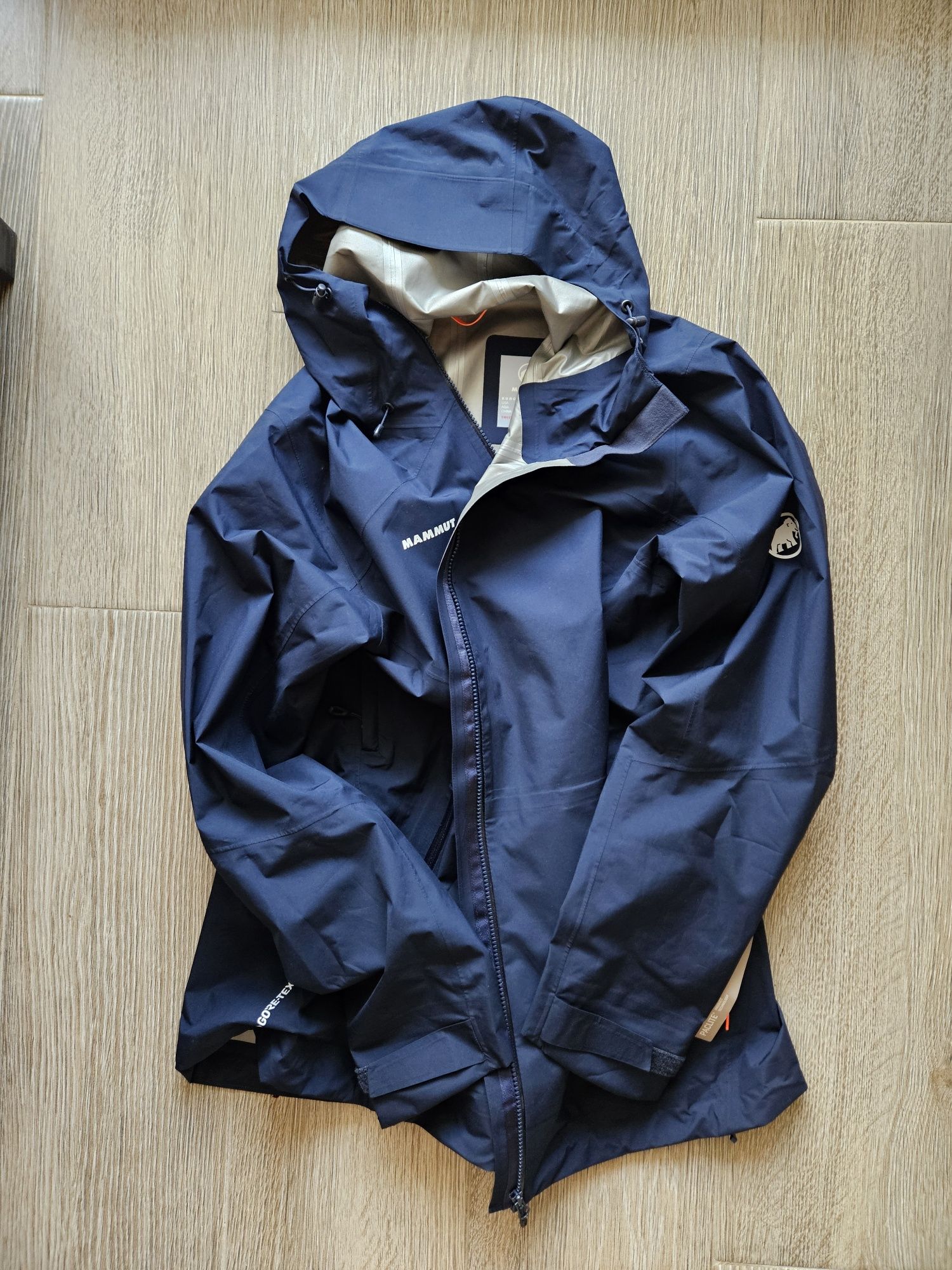 Mammut geaca Gore-Tex L dama