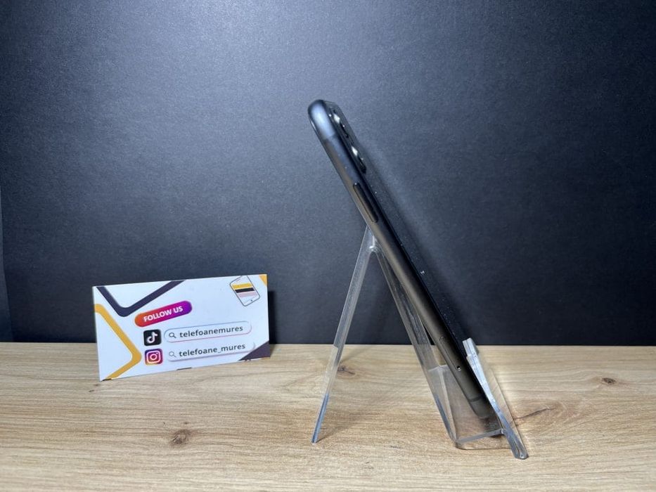 iPhone 11 64Gb (PRODUCT)RED 3 ani garanție, Telefoane Mureș