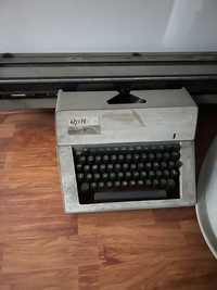 Mașina de scris Optima