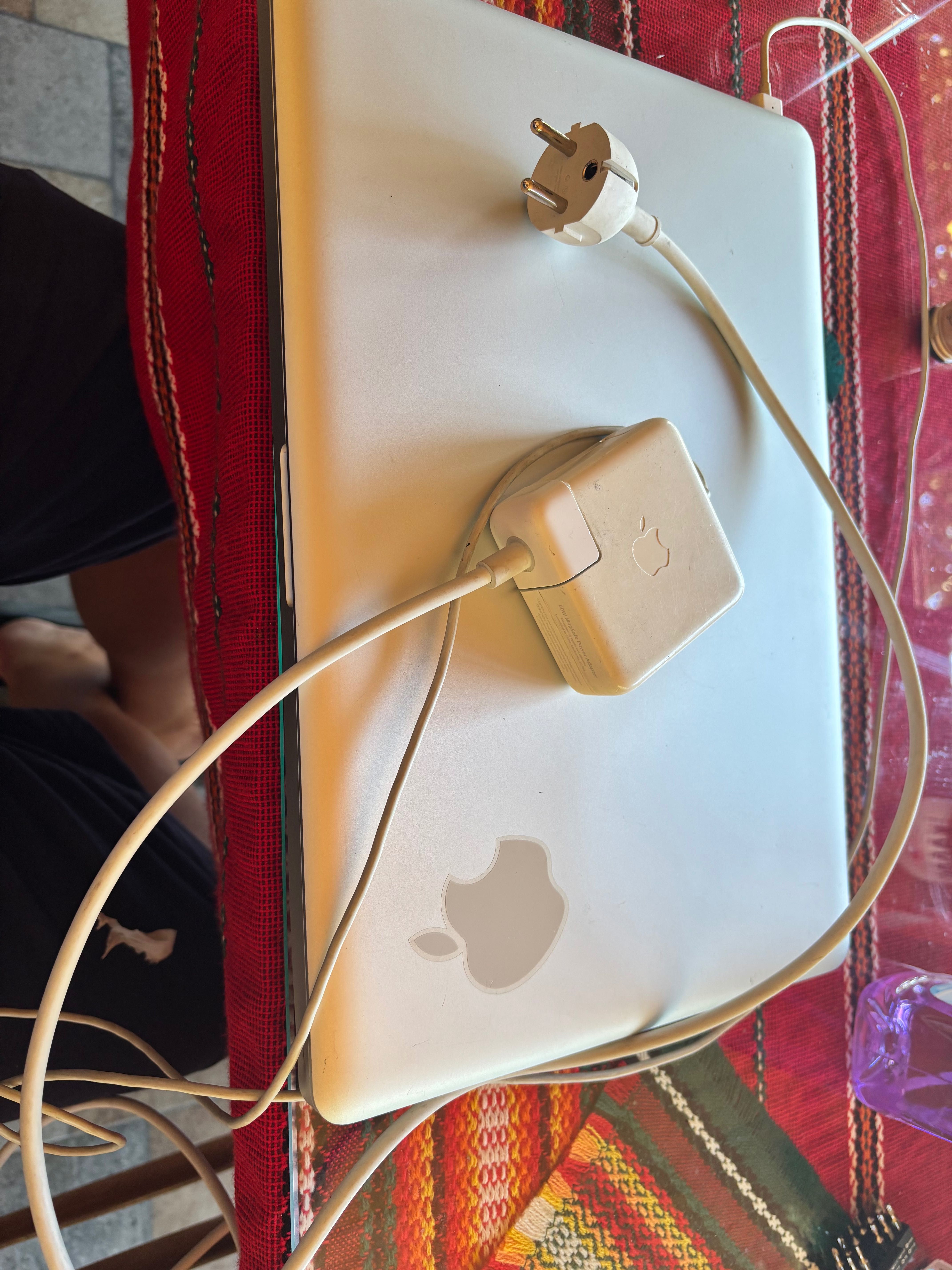 Apple MacBook pro