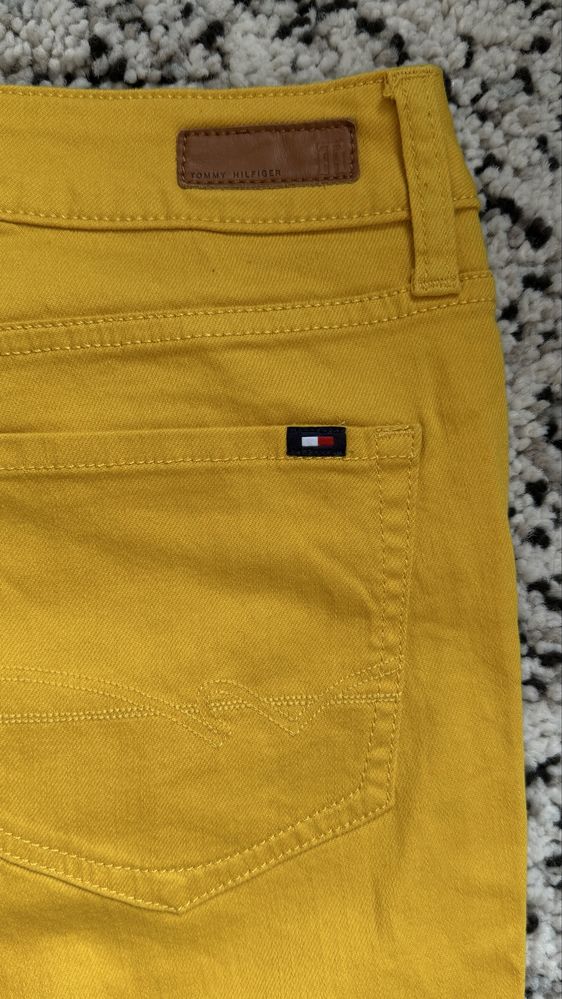 Нови дамски дънки Tommy Hilfiger размер 31/32
