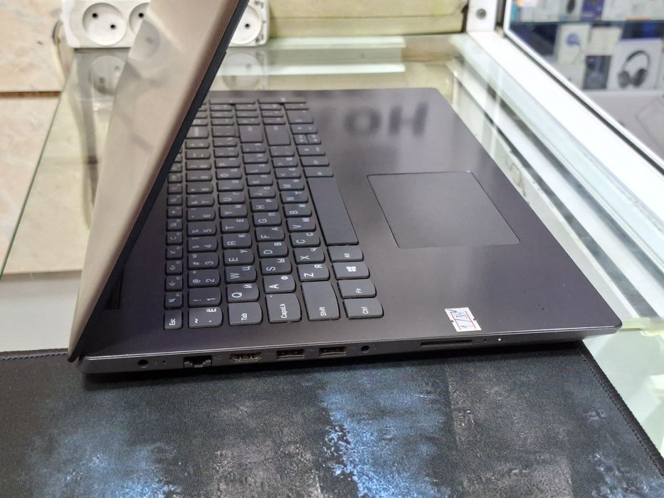 Lenovo ideapad сотилади
