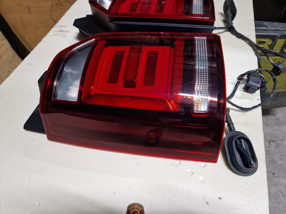 Lampa tripla stop spate led vw t6 transporter caravelle multivan