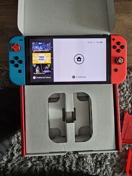 Nintendo Switch OLED – ca nou, garanție emag 2026 + multe accesorii