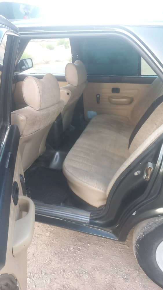 BMW 5 E28 sotiladi
