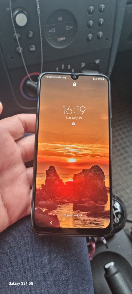 Самсунг Галакси А50