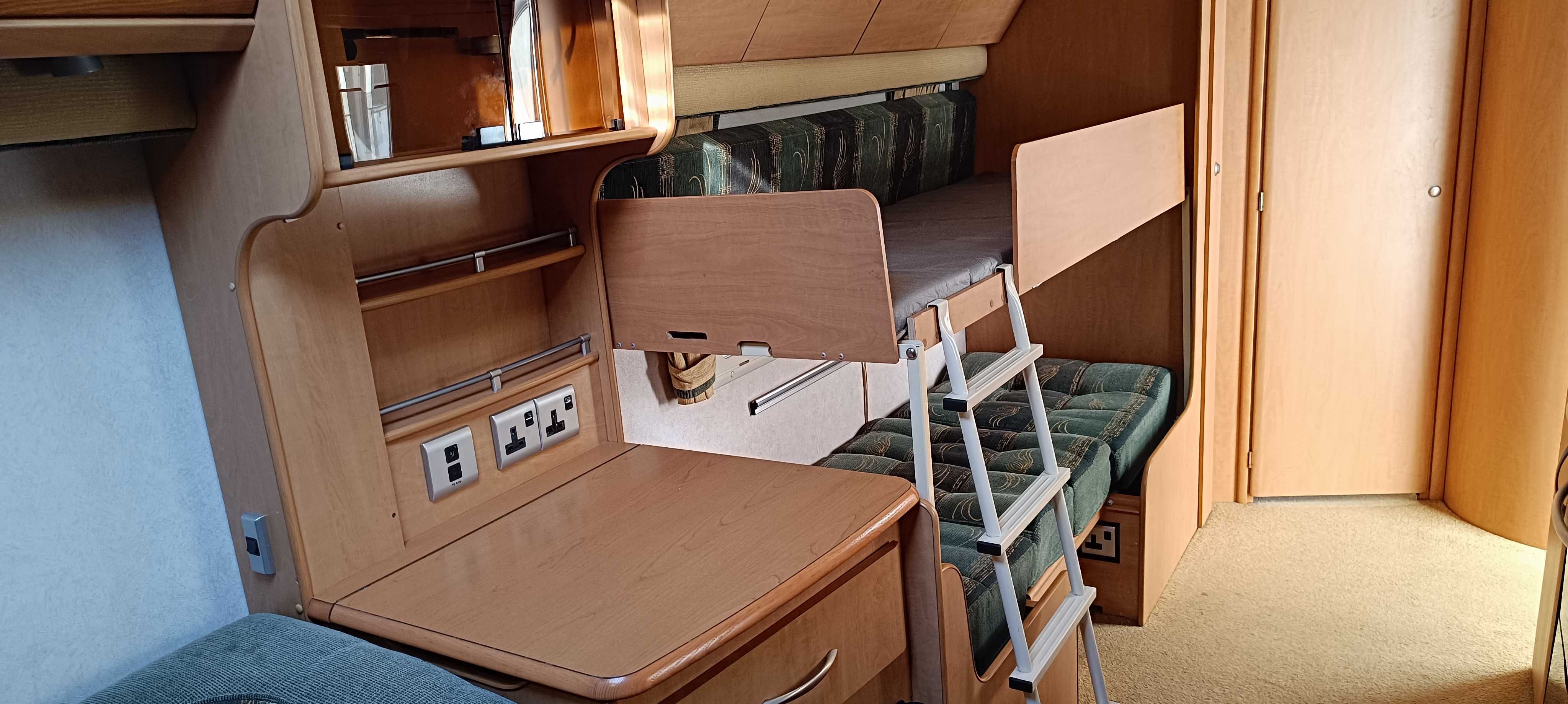 Каравана COACHMAN 590