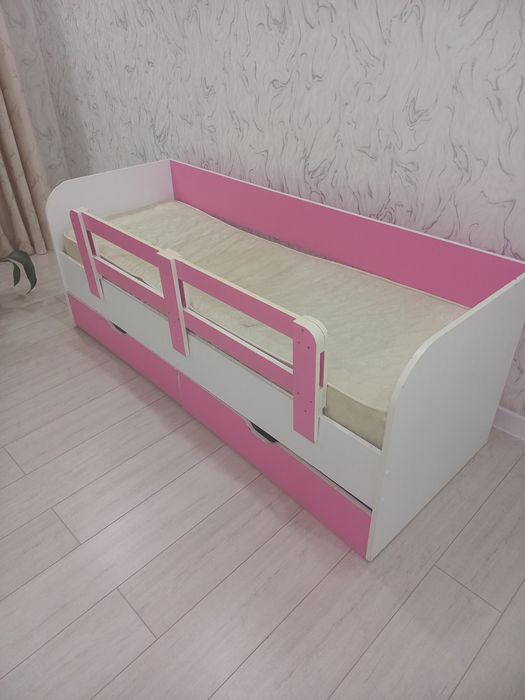 Продается,детский кровать