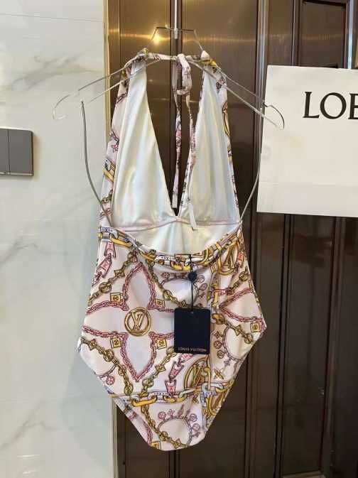 Costume de baie pentru femei de Louis Vuitton