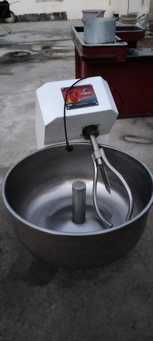 Тестомес на 50 л