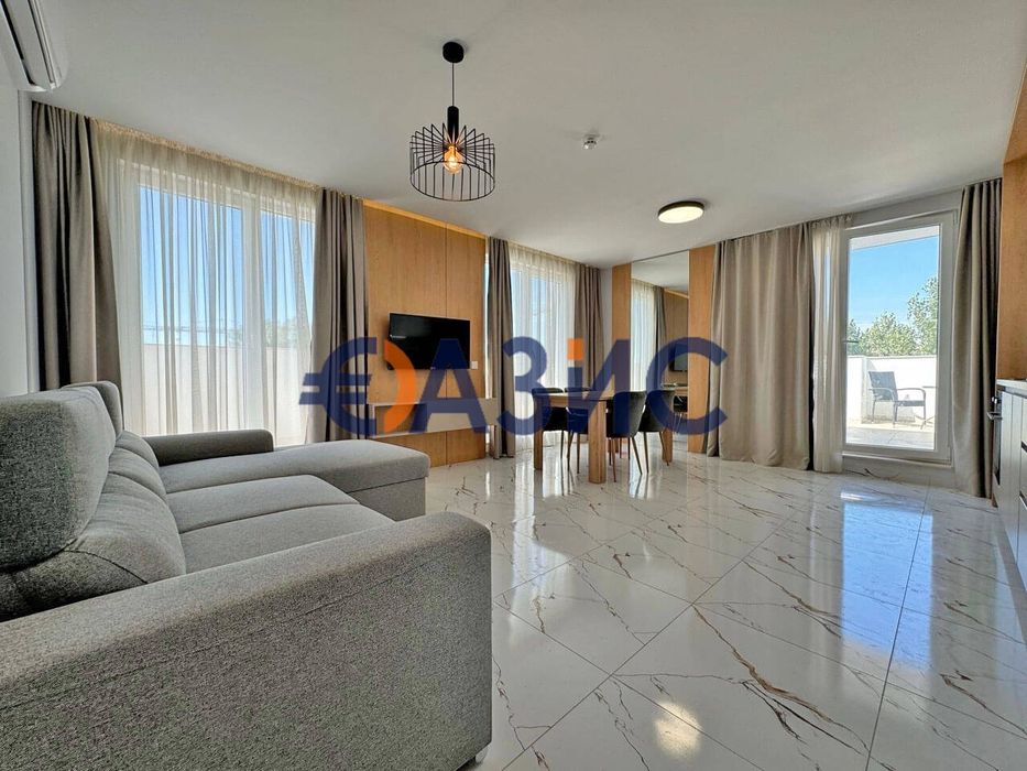 Апартамент с 1 спалня в комплекс Emilia Romana, 102 кв.м., Слънчев