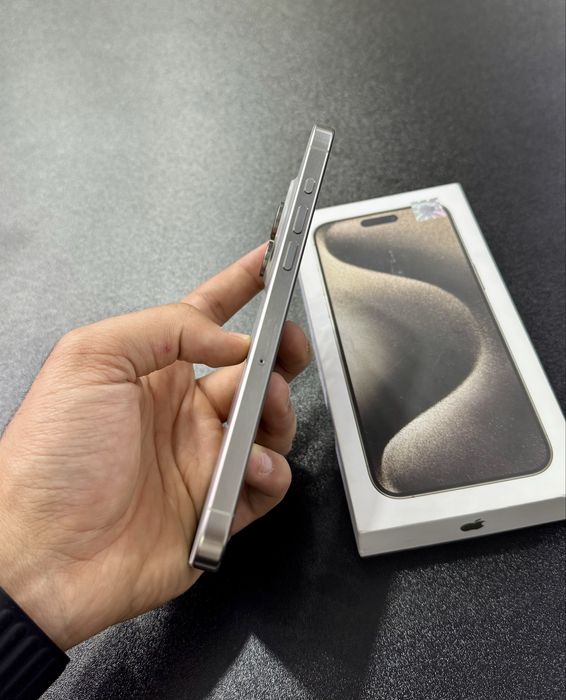 iPhone 15 Pro Max Natural Titanium идеал 10/10